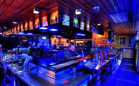 Overlander Hotel